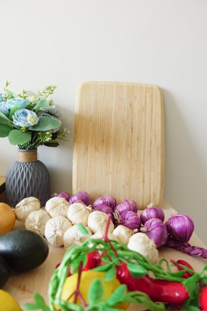 Bucătărie luminoasă cu ingrediente